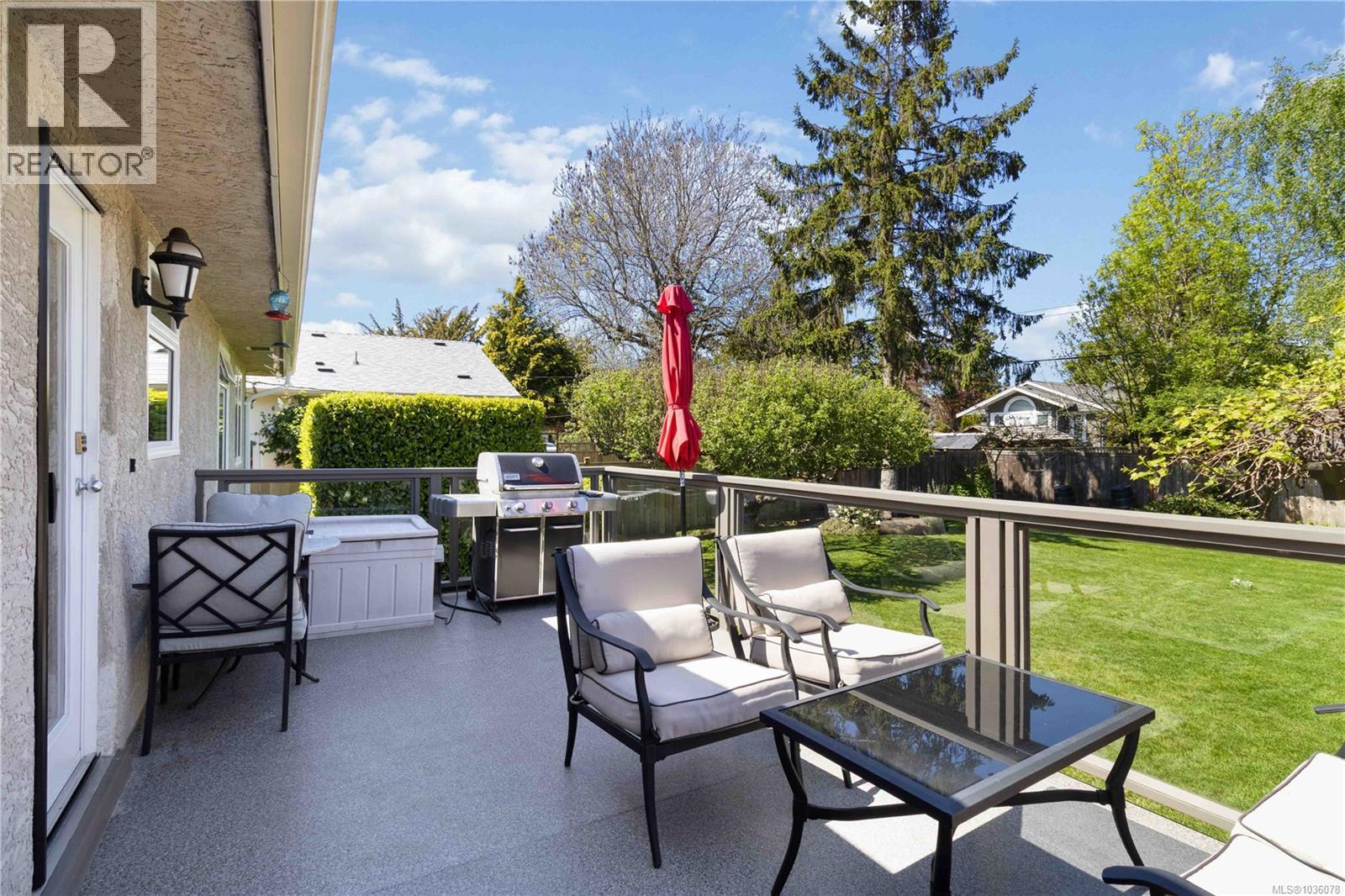  2228 Pacific Avenue, Oak Bay