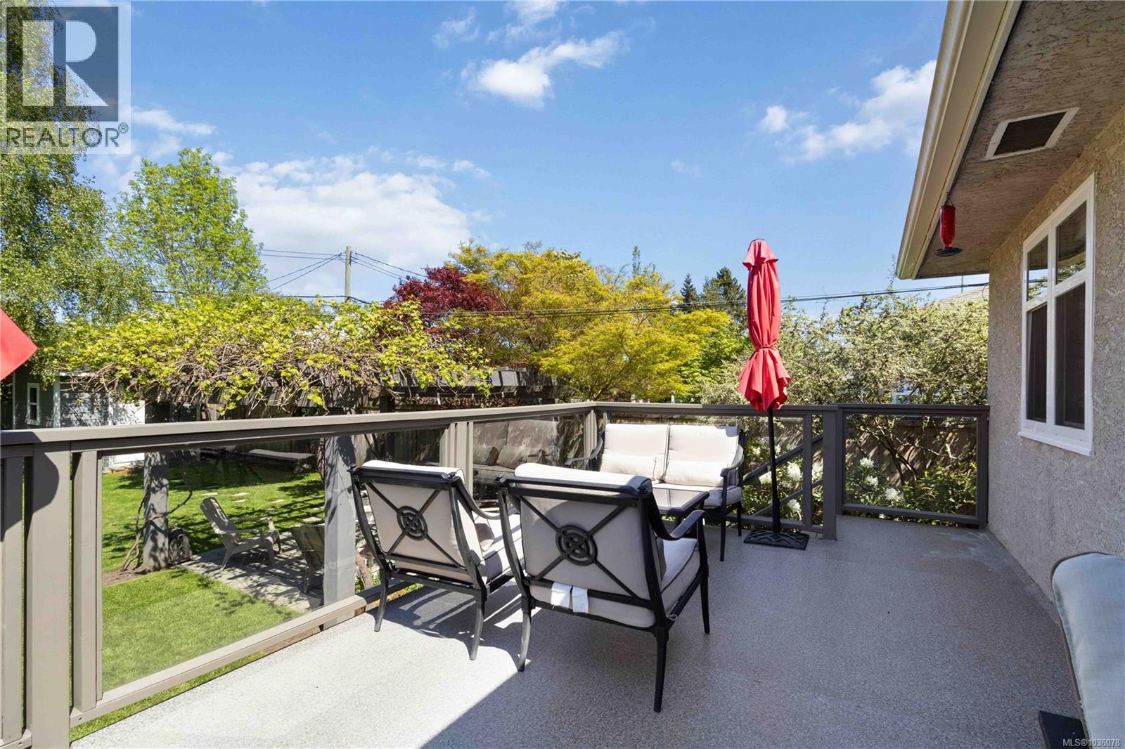 2228 Pacific Avenue, Oak Bay