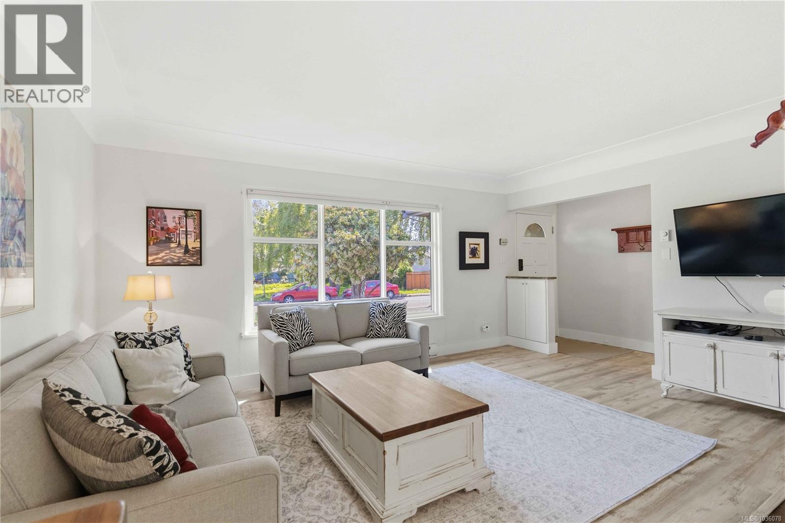  2228 Pacific Avenue, Oak Bay