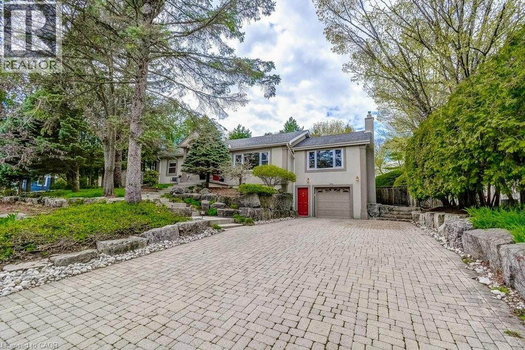 121 ELGIN Street, Waterdown, Ontario, L0R2H0 — Photo 2