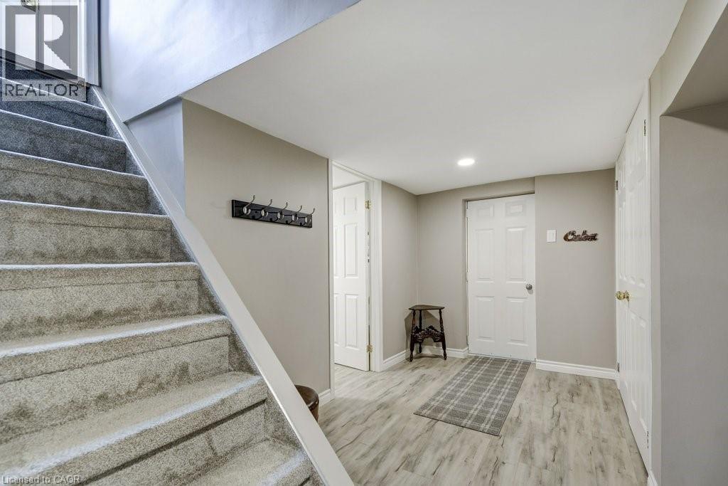 121 ELGIN Street, Waterdown, Ontario, L0R2H0 — Photo 23