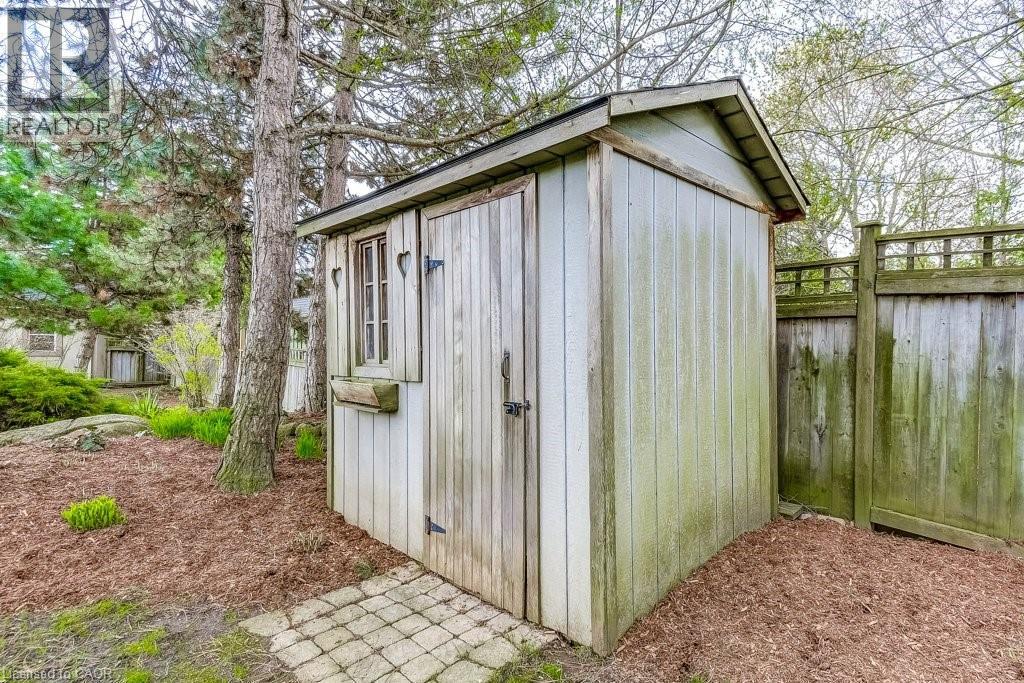 121 ELGIN Street, Waterdown, Ontario, L0R2H0 — Photo 36