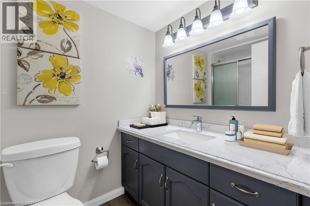 301 FRANCES Avenue Unit# 704, Stoney Creek, Ontario, L8E3W6 — Photo 10