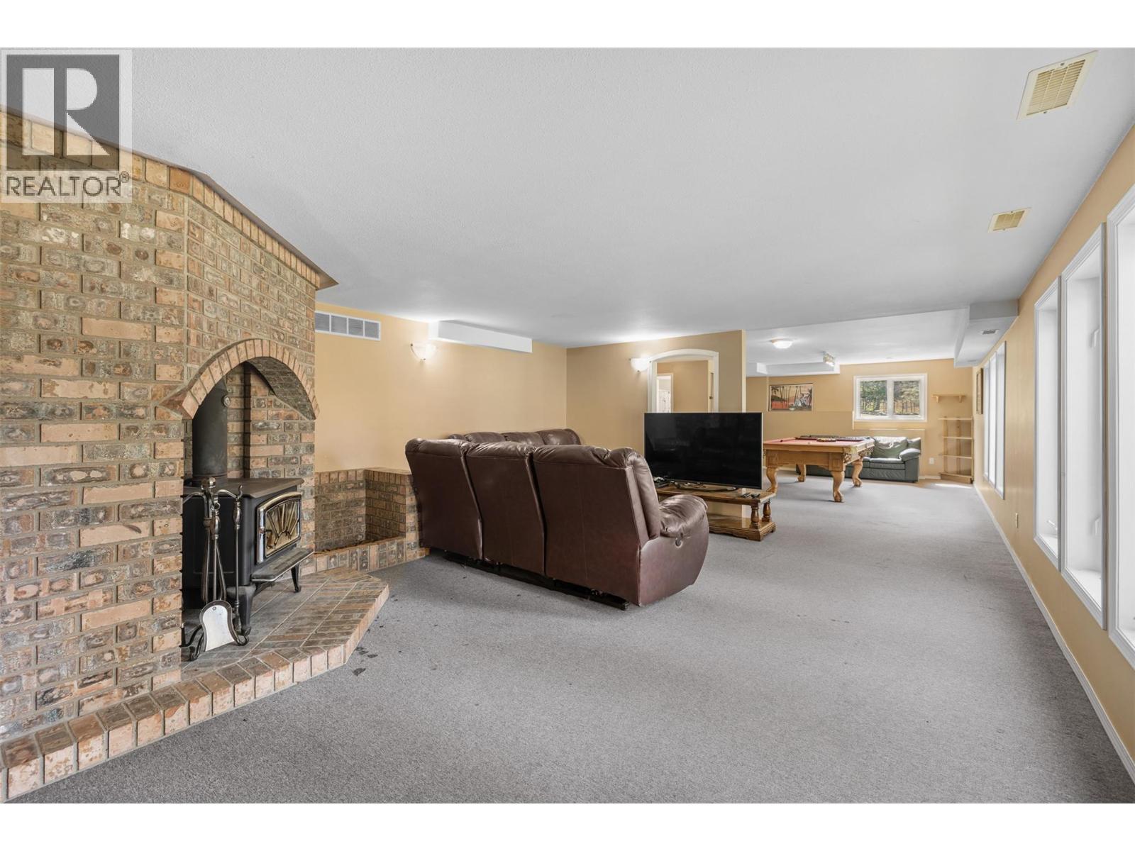 6051 Postill Lake Road, Kelowna