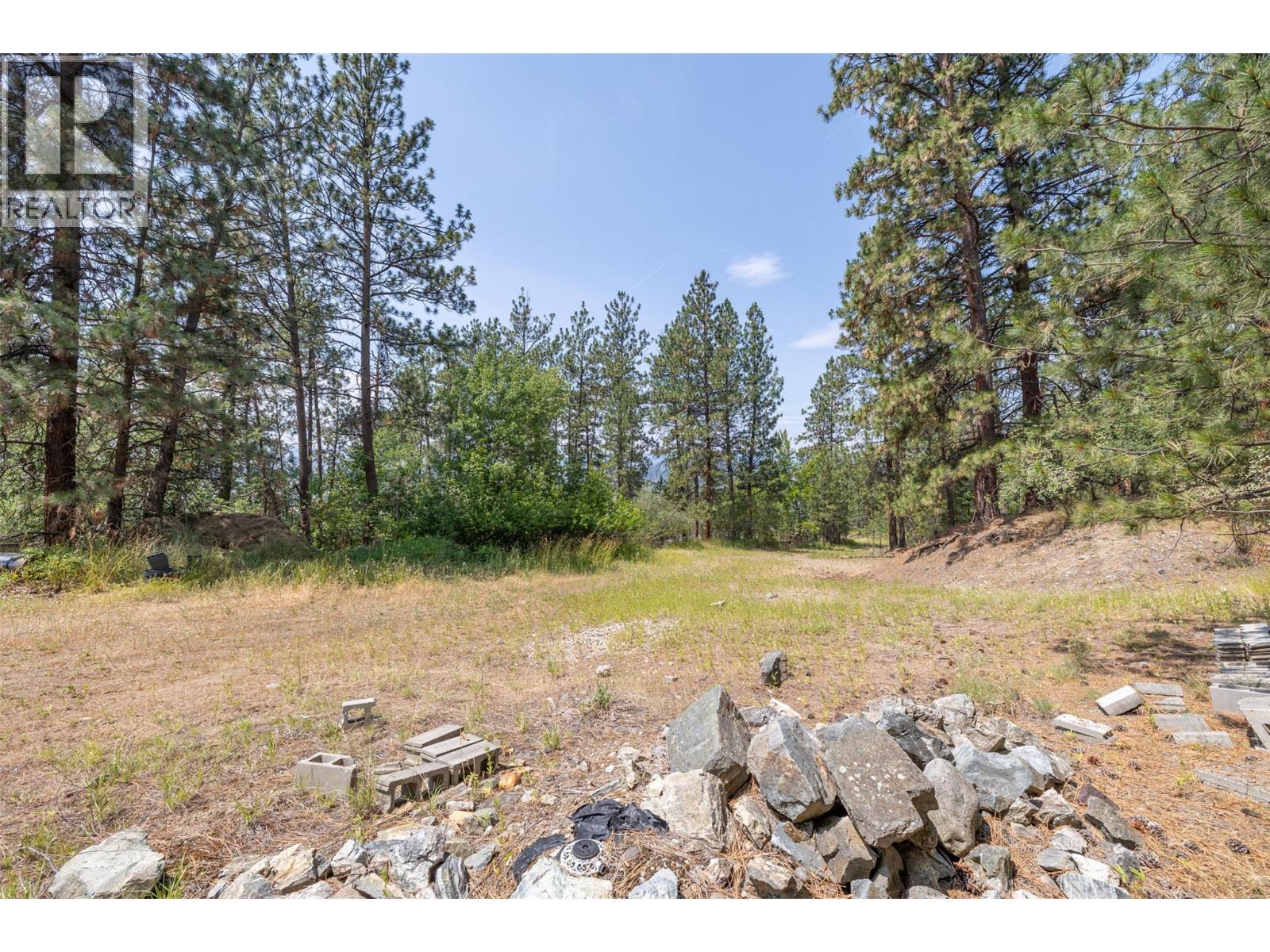 6051 Postill Lake Road, Kelowna