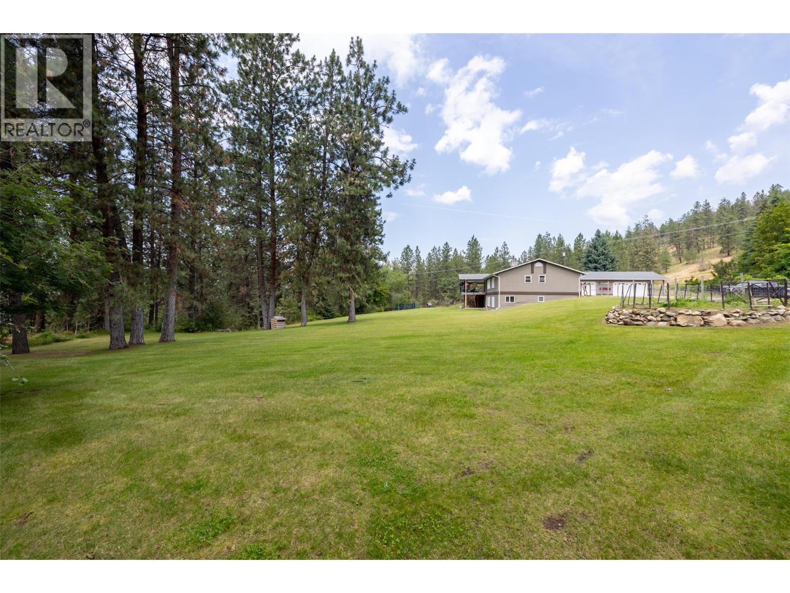 6051 Postill Lake Road, Kelowna