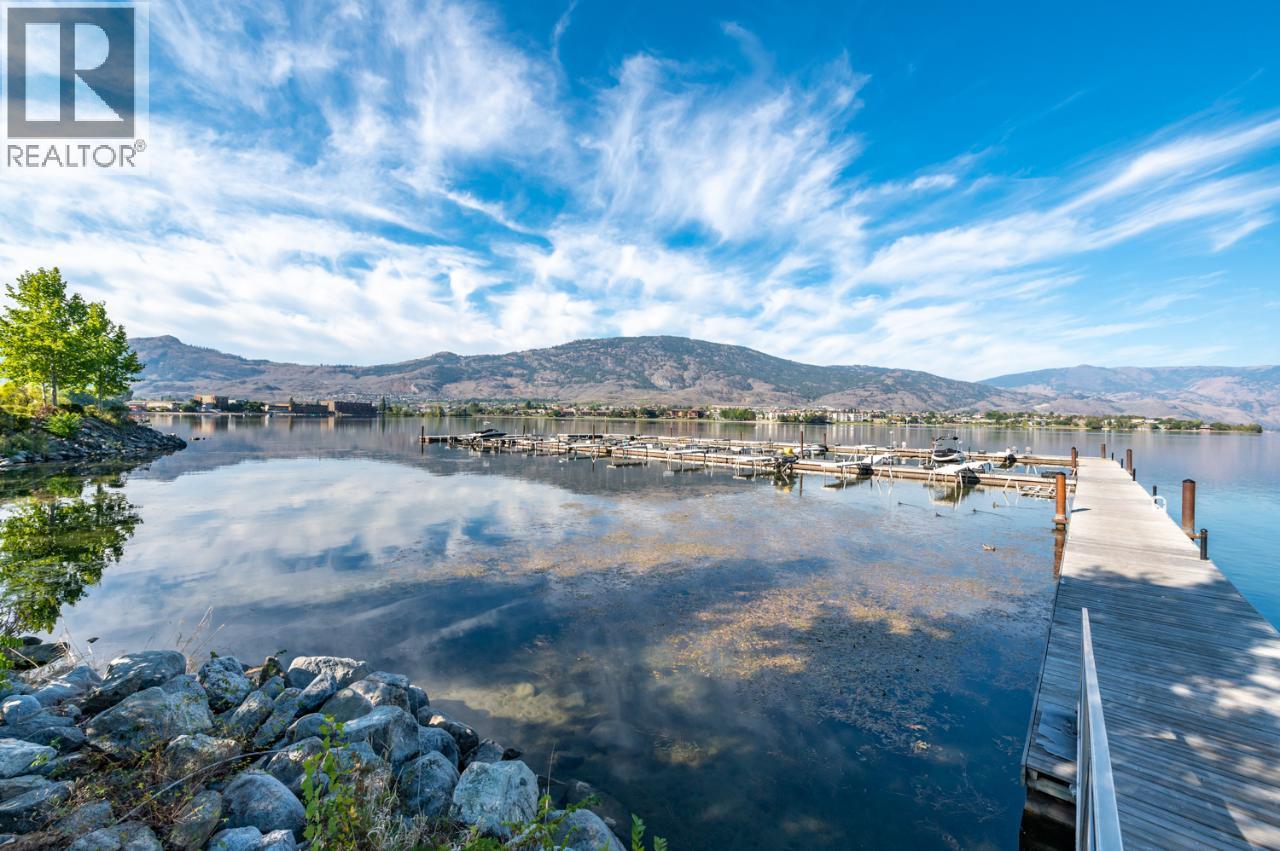 7200 COTTONWOOD Drive Unit# 38, Osoyoos