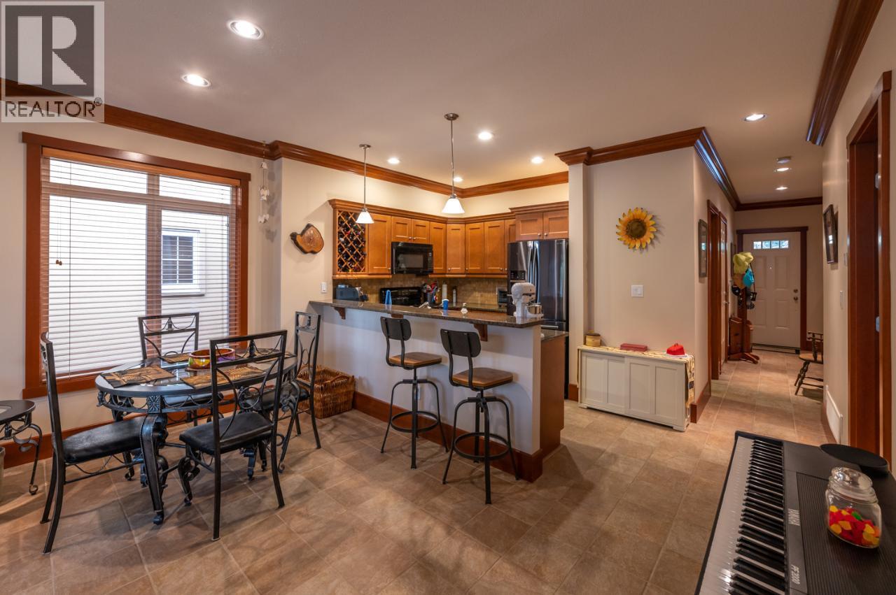 7200 COTTONWOOD Drive Unit# 38, Osoyoos