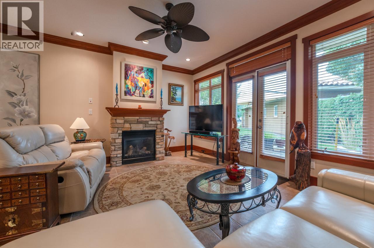 7200 COTTONWOOD Drive Unit# 38, Osoyoos