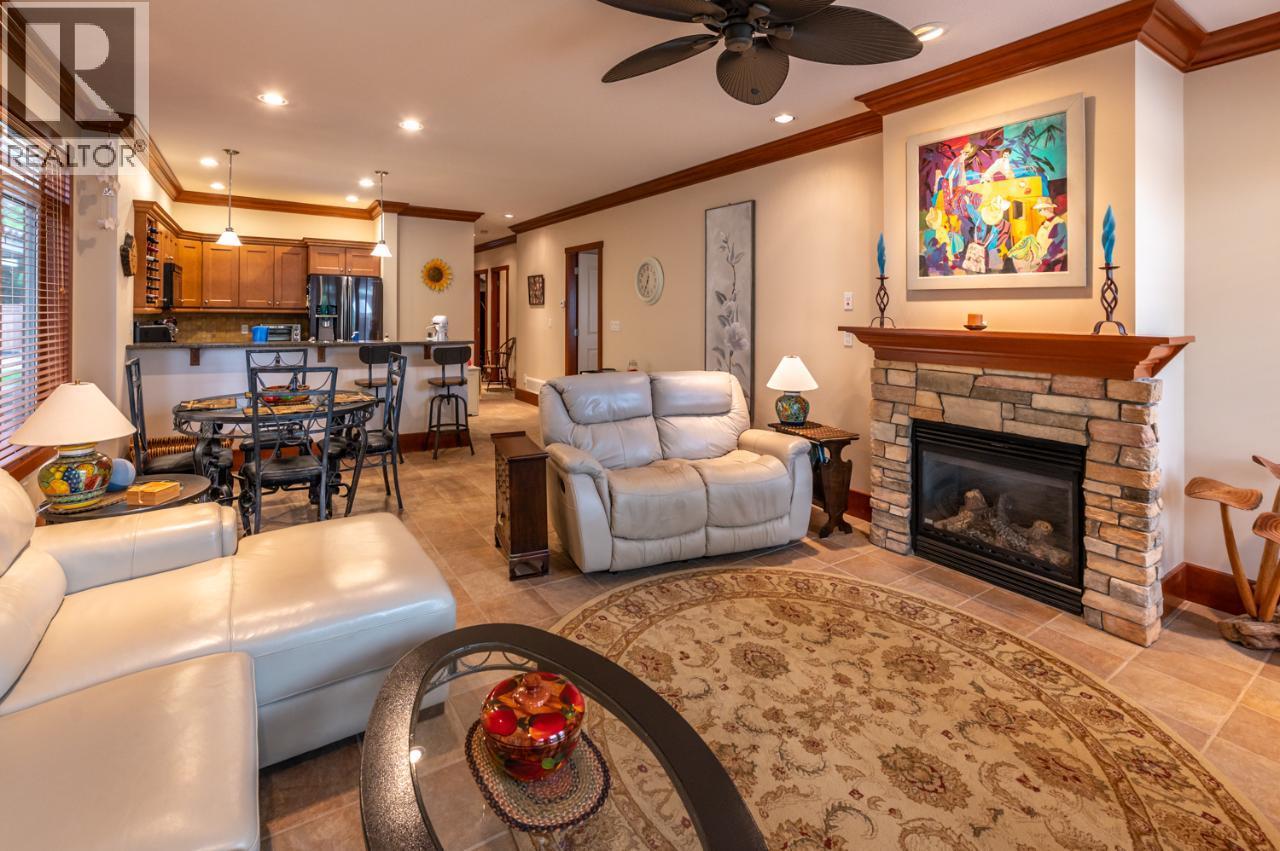 7200 COTTONWOOD Drive Unit# 38, Osoyoos