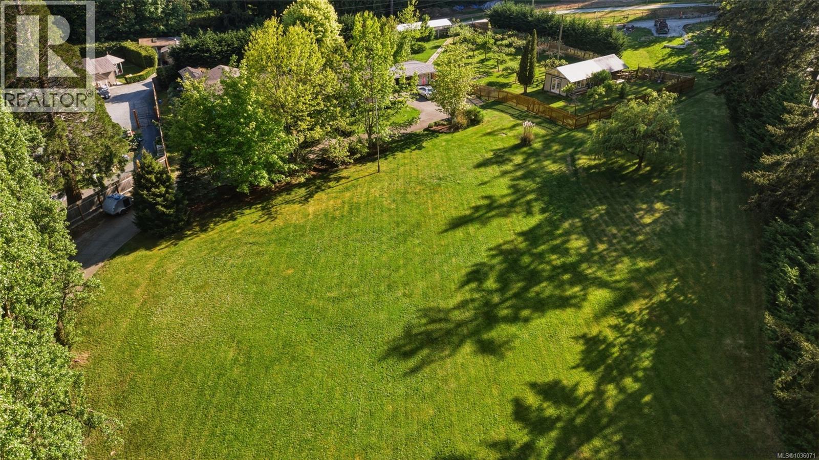 1176 Shawnigan-Mill Bay Rd - Image 3