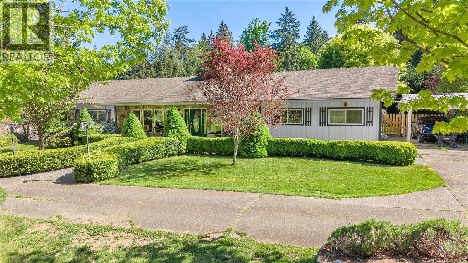 1176 Shawnigan-Mill Bay Rd - 5