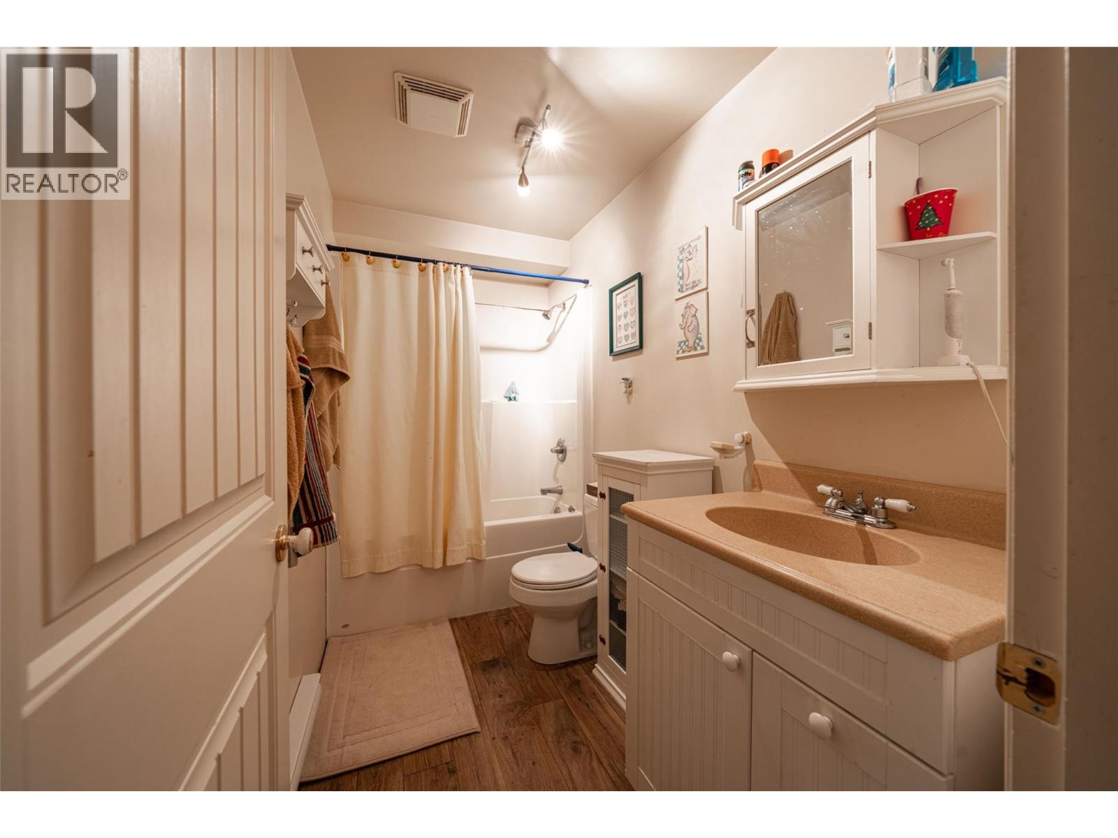9255 Firehall Frontage Road - 42