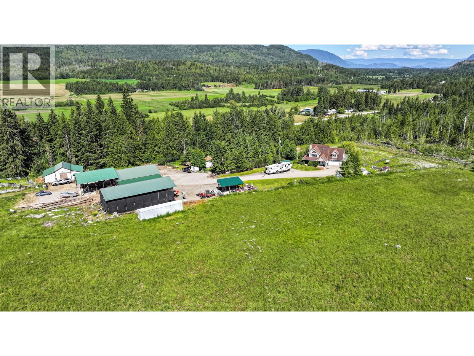  9255 Firehall Frontage Road, Salmon Arm
