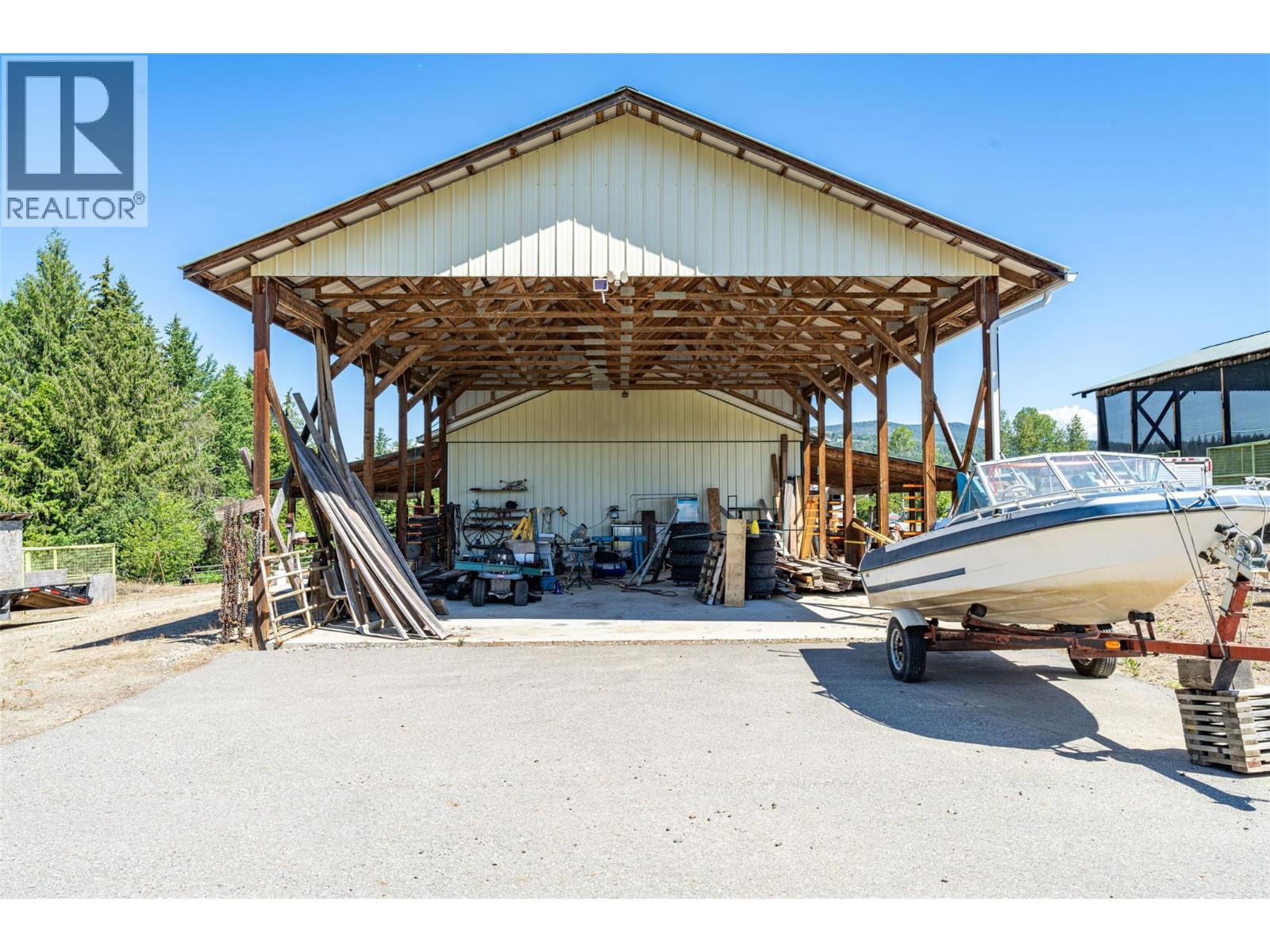 9255 Firehall Frontage Road - 87