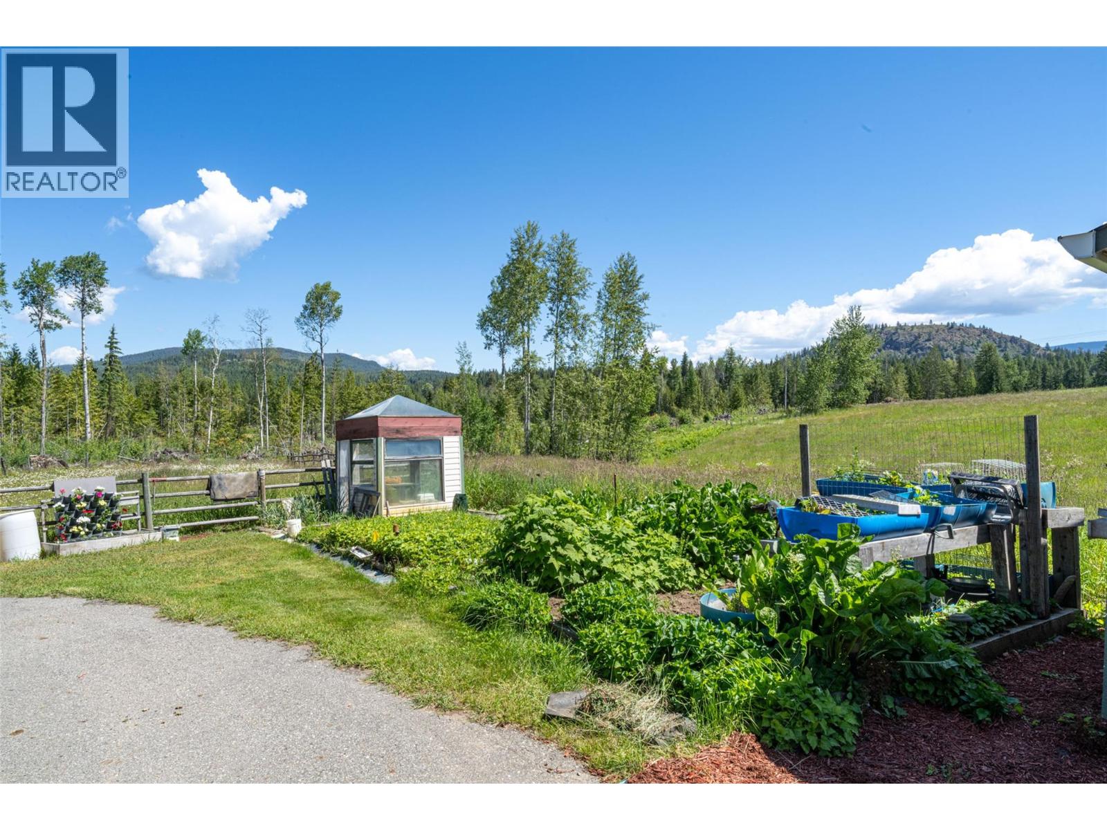 9255 Firehall Frontage Road - 55