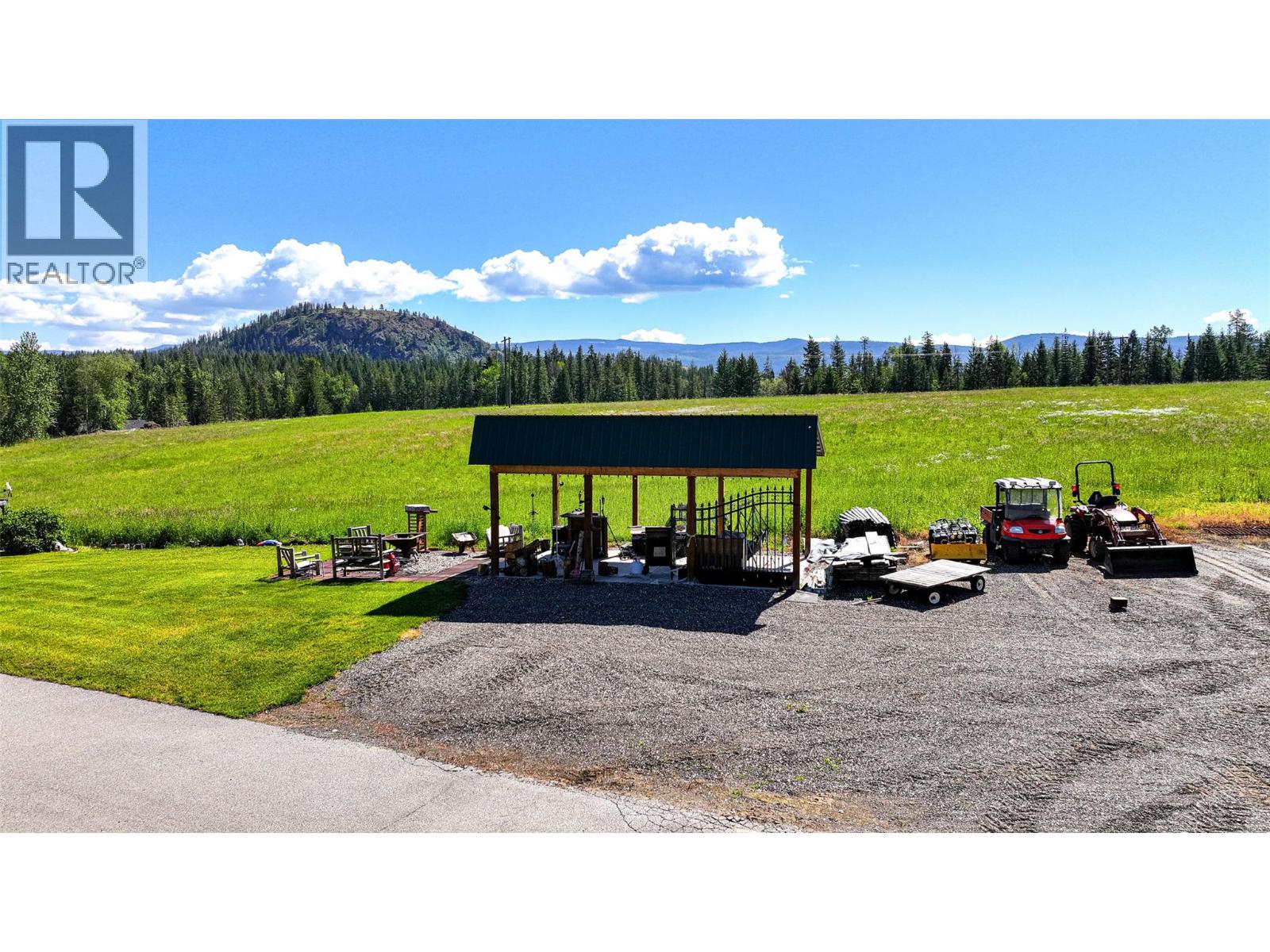 9255 Firehall Frontage Road - 76