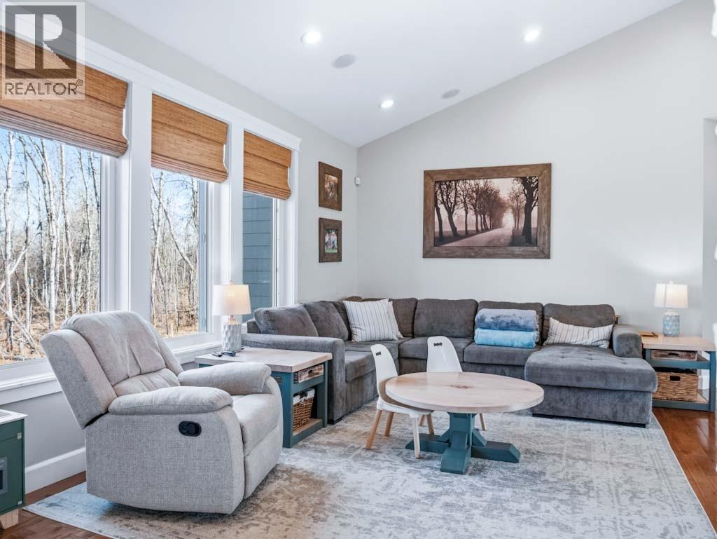 911 Elkridge Trail - 9