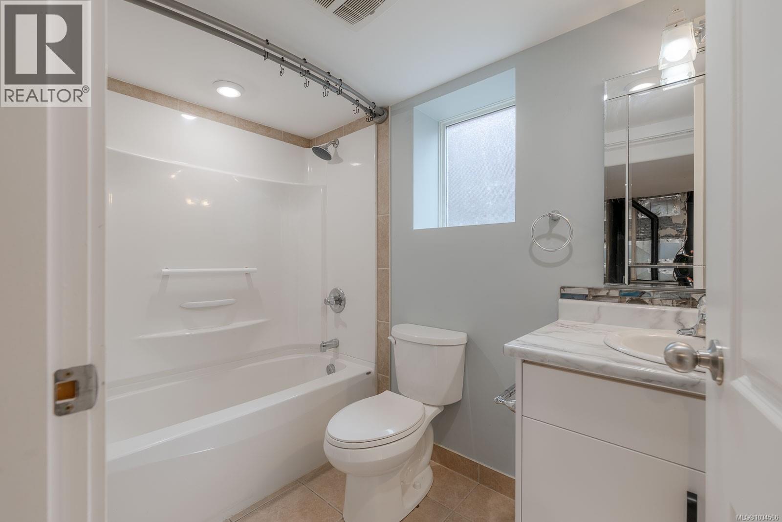4836 Redford St - 39