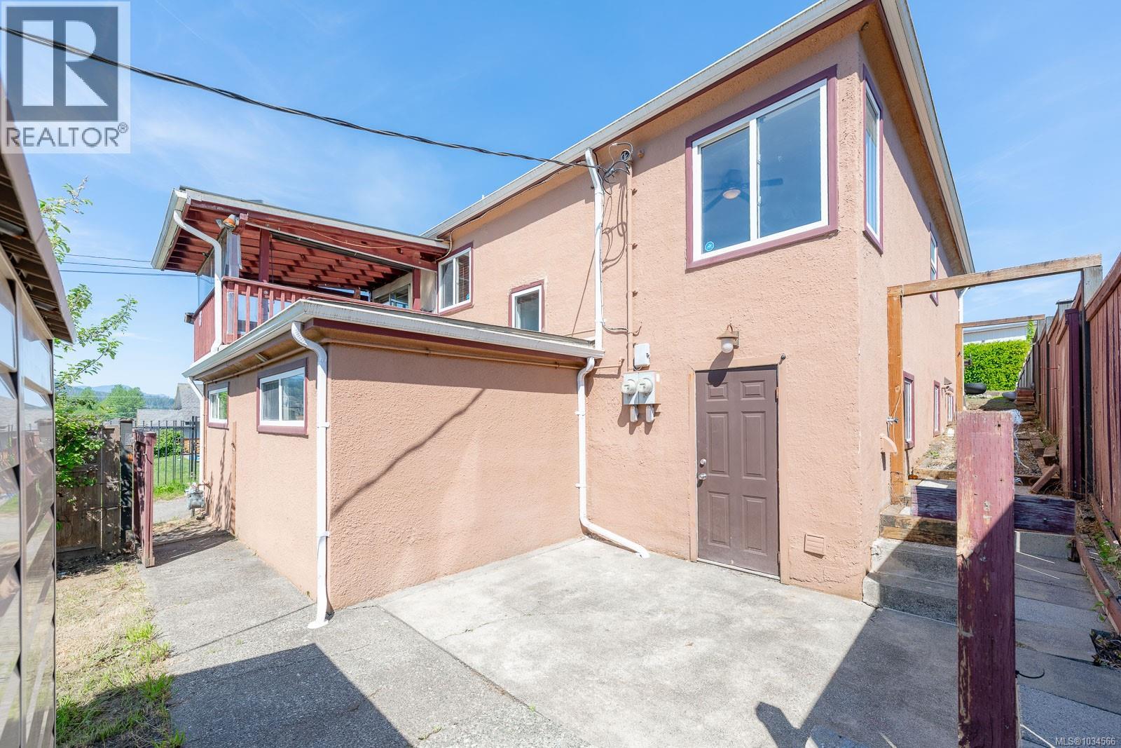 4836 Redford St - 45