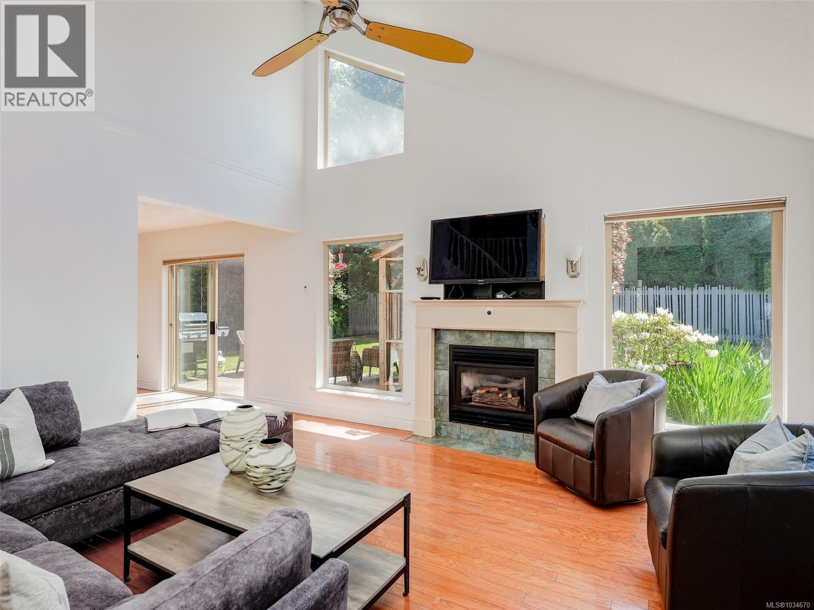 #6 1809 McKenzie Ave - 14
