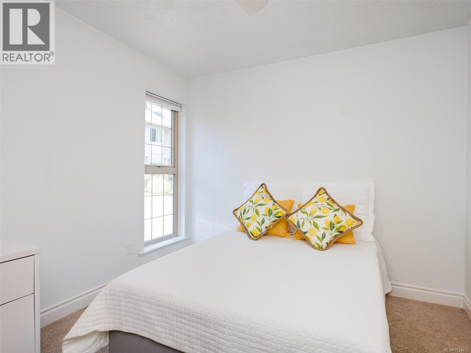 #6 1809 McKenzie Ave - 12