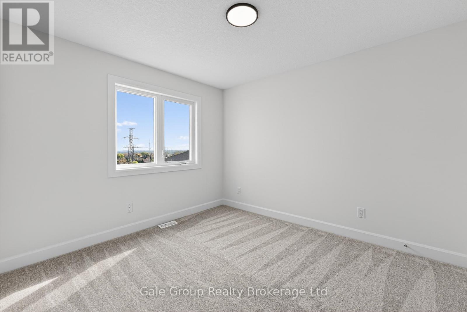 463 GILLESPIE STREET - 24