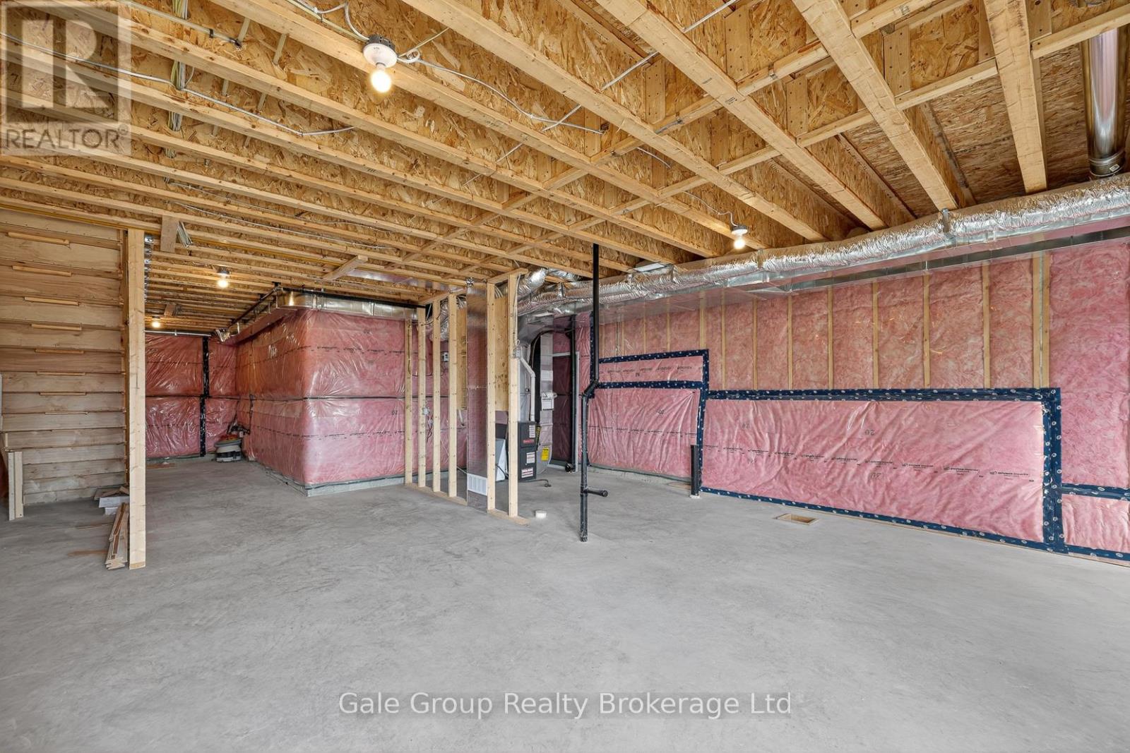 463 GILLESPIE STREET - 33