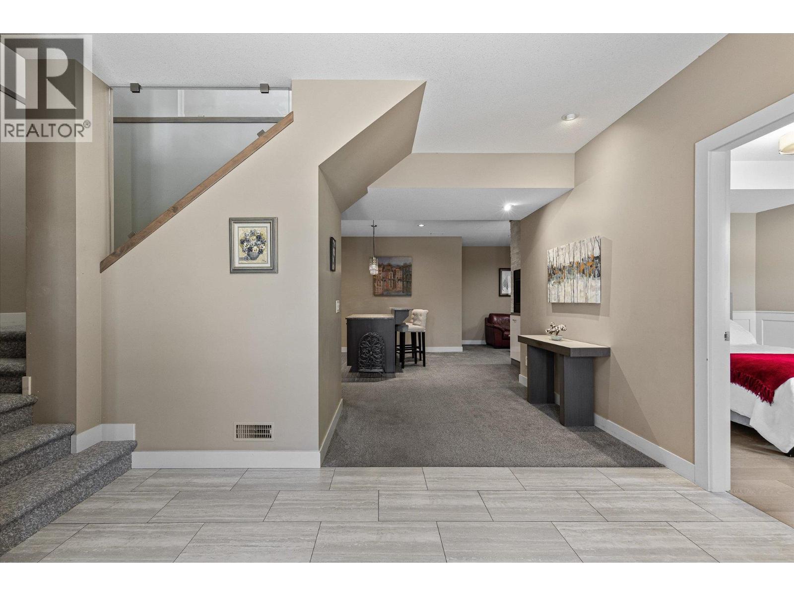  1456 Roseridge Court, West Kelowna