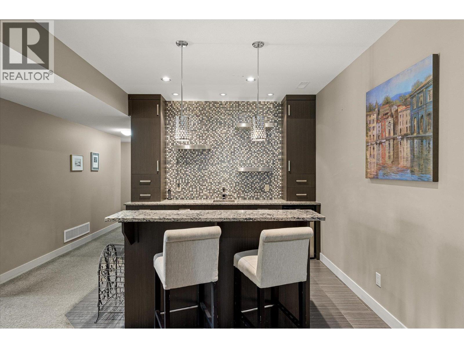  1456 Roseridge Court, West Kelowna
