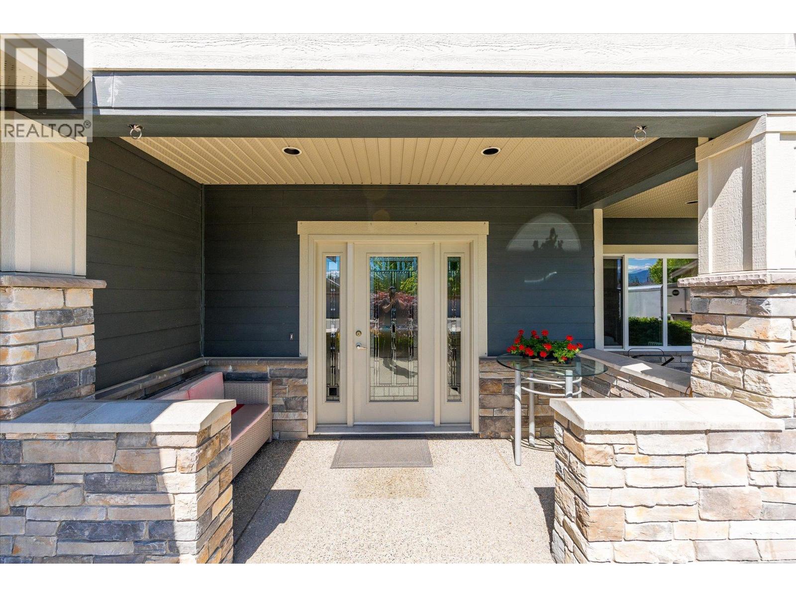 1456 Roseridge Court - 39