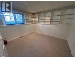 5711 Gairdner Crescent, Fort Nelson, BC V0C1R0 Photo 12