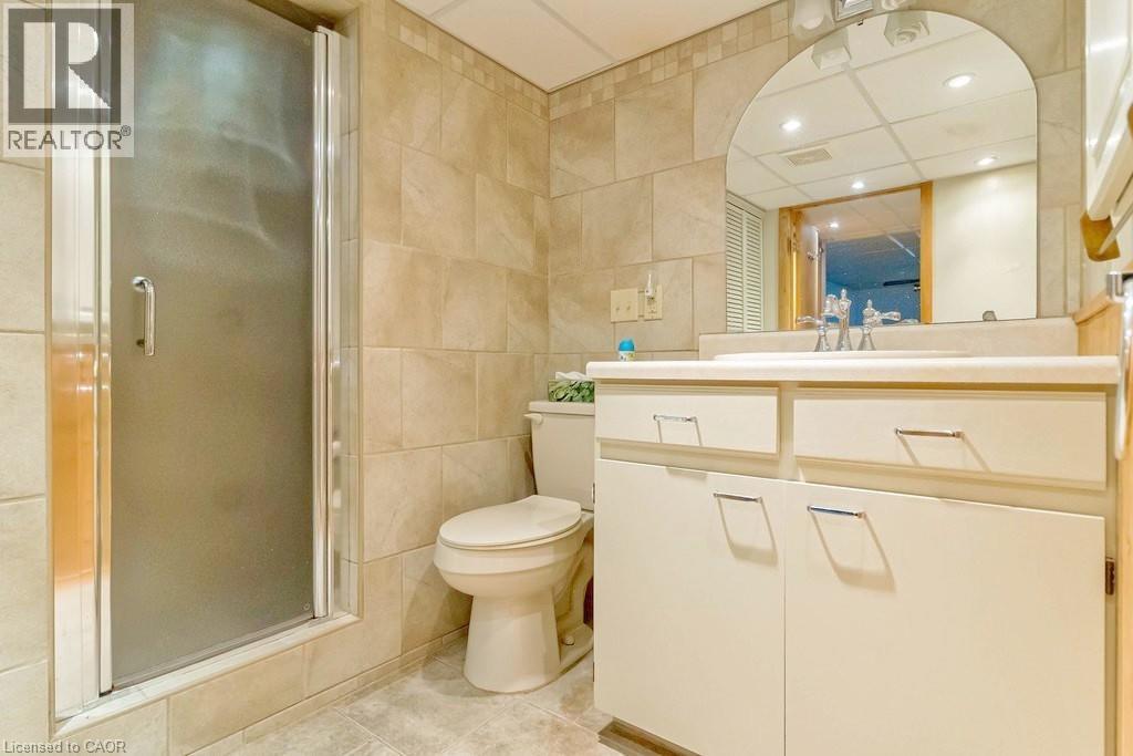 157 LONGWOOD Road N - 18