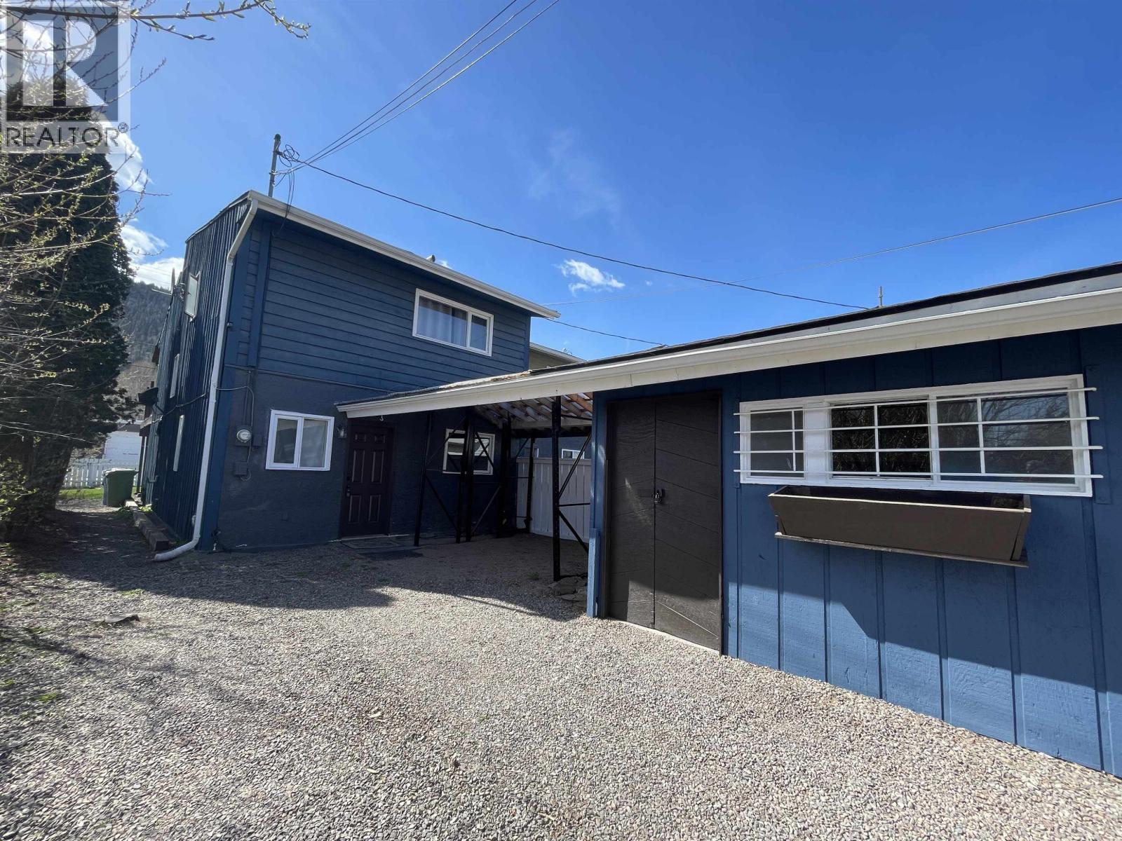 3904 RAILWAY AVENUE - 34