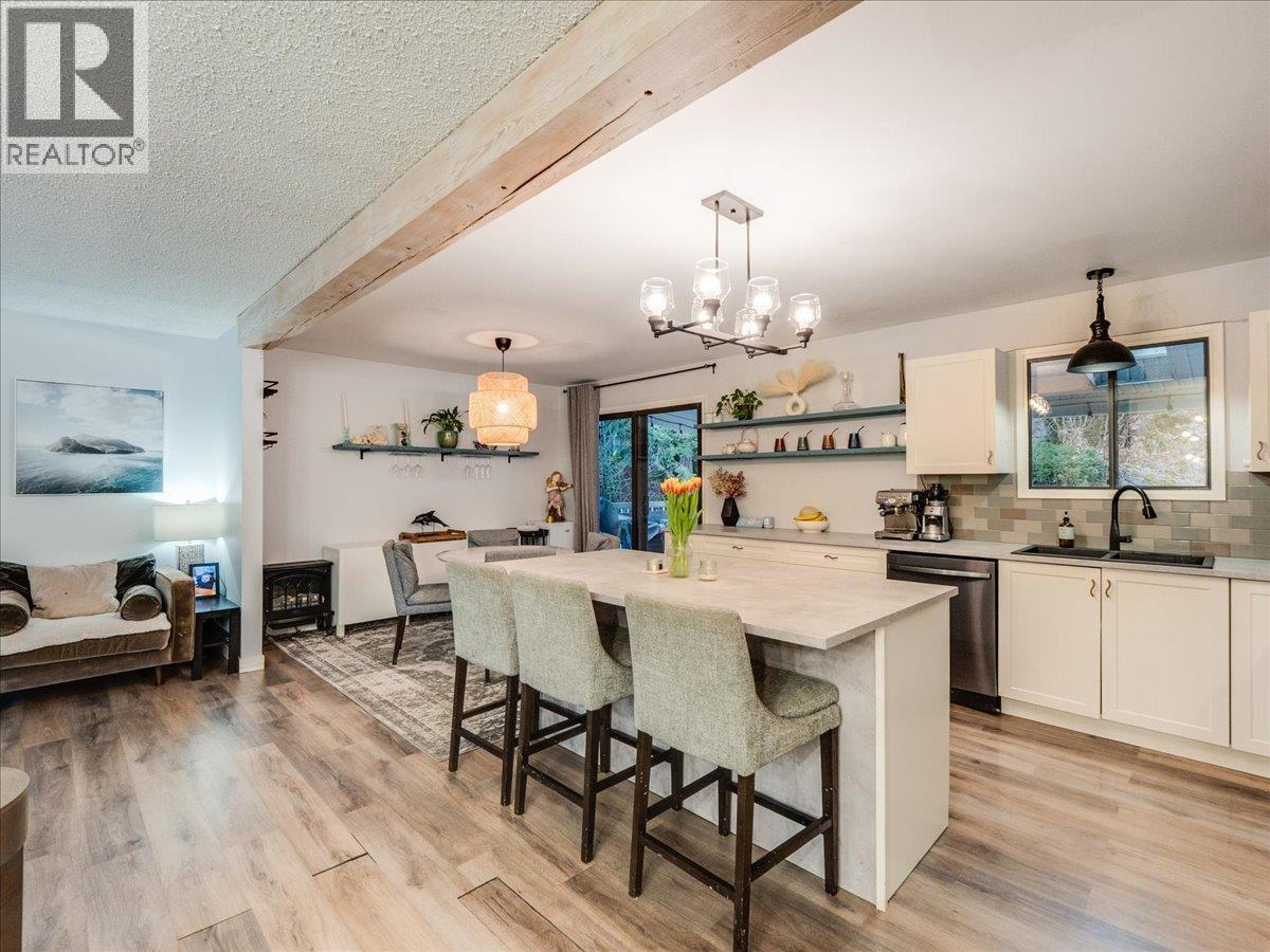 1441 Meadowbrook Drive - 6