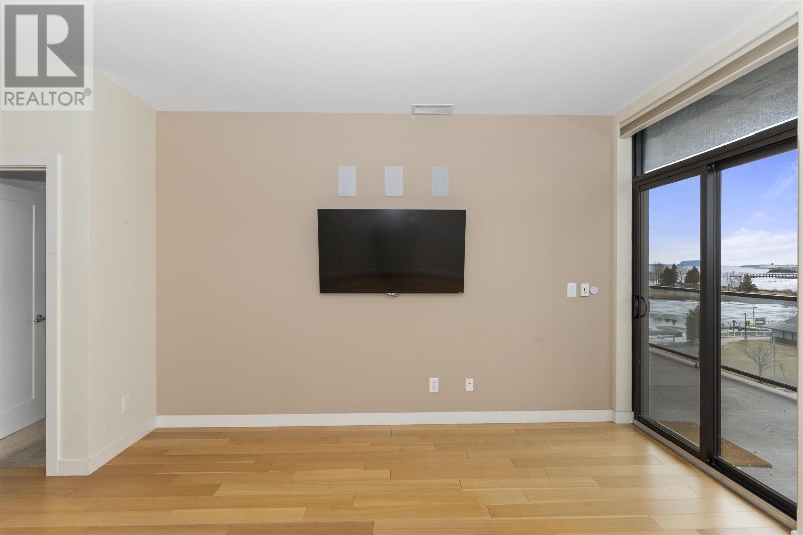 2407 2260 Sleeping Giant PKWY, Thunder Bay, Ontario, P7A0E7 — Photo 6