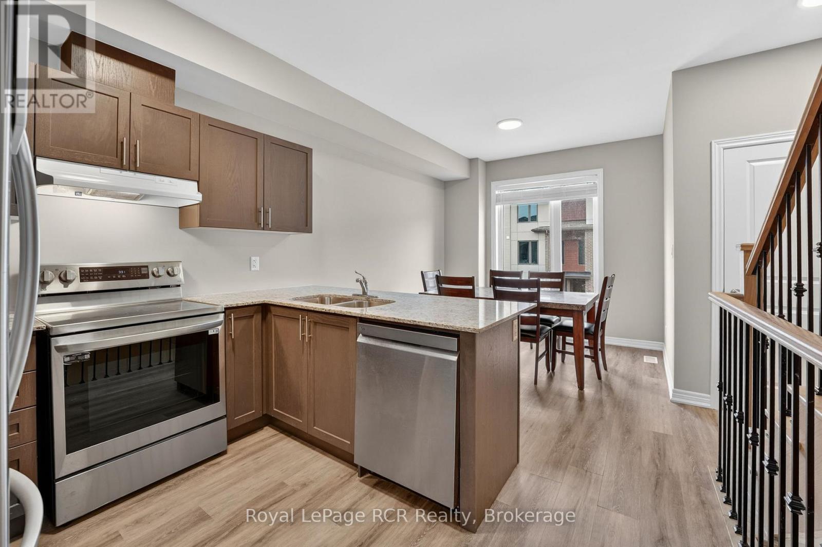 45 WINTERS CRESCENT - 18