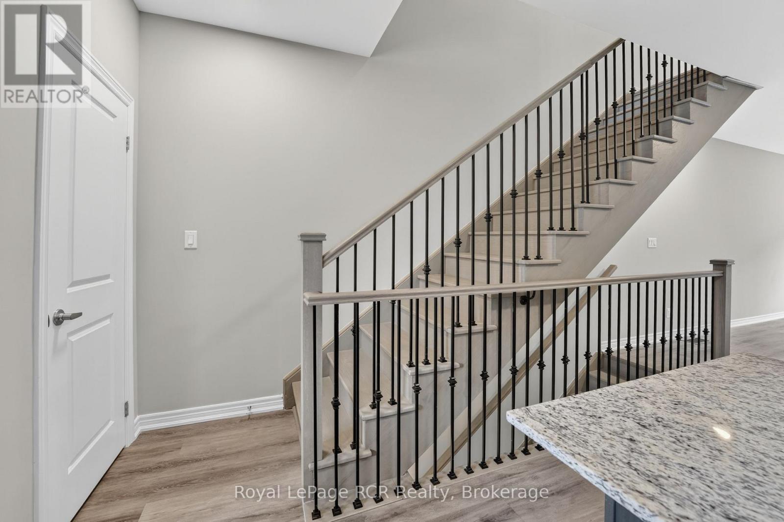45 WINTERS CRESCENT - 23