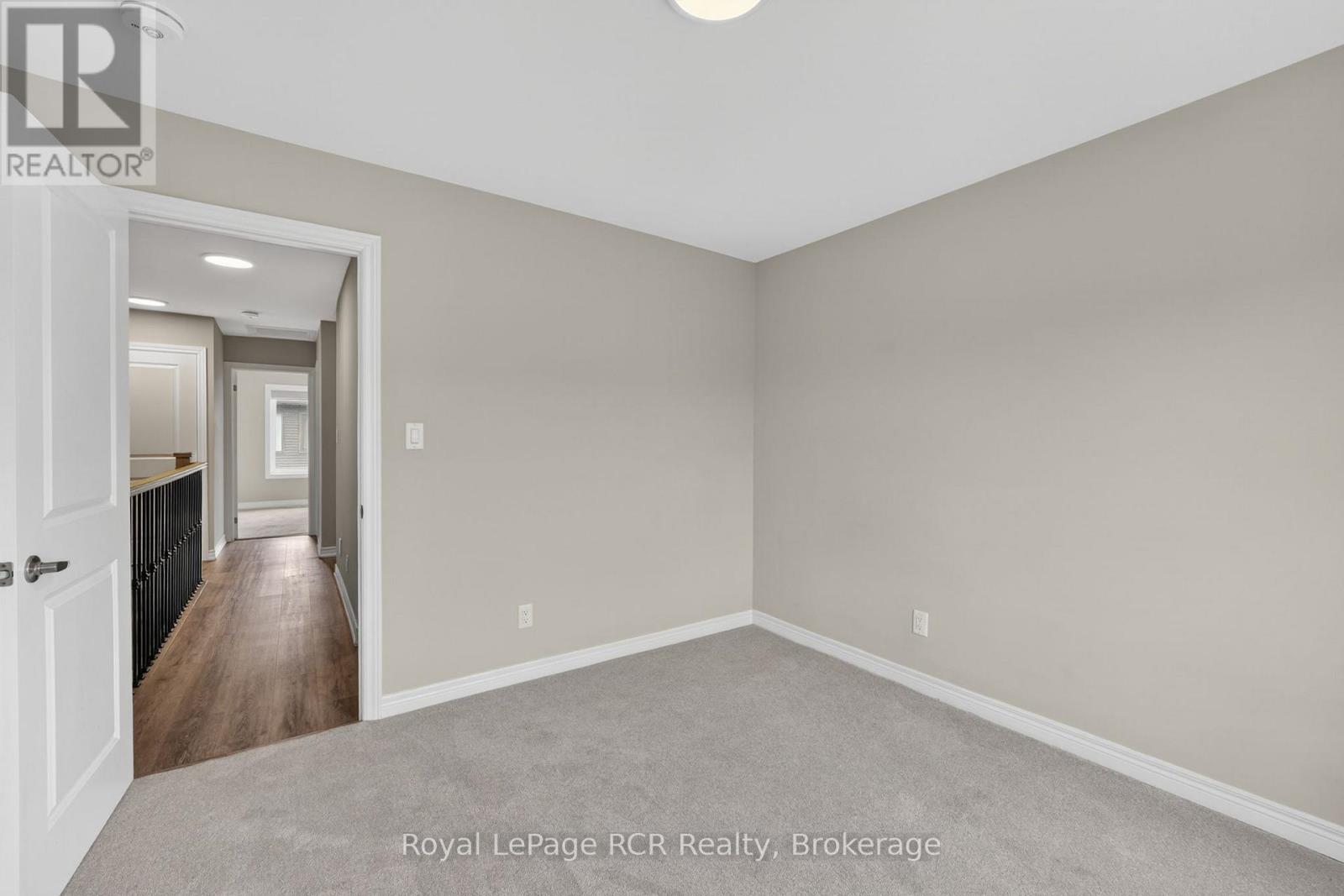 45 WINTERS CRESCENT - 36