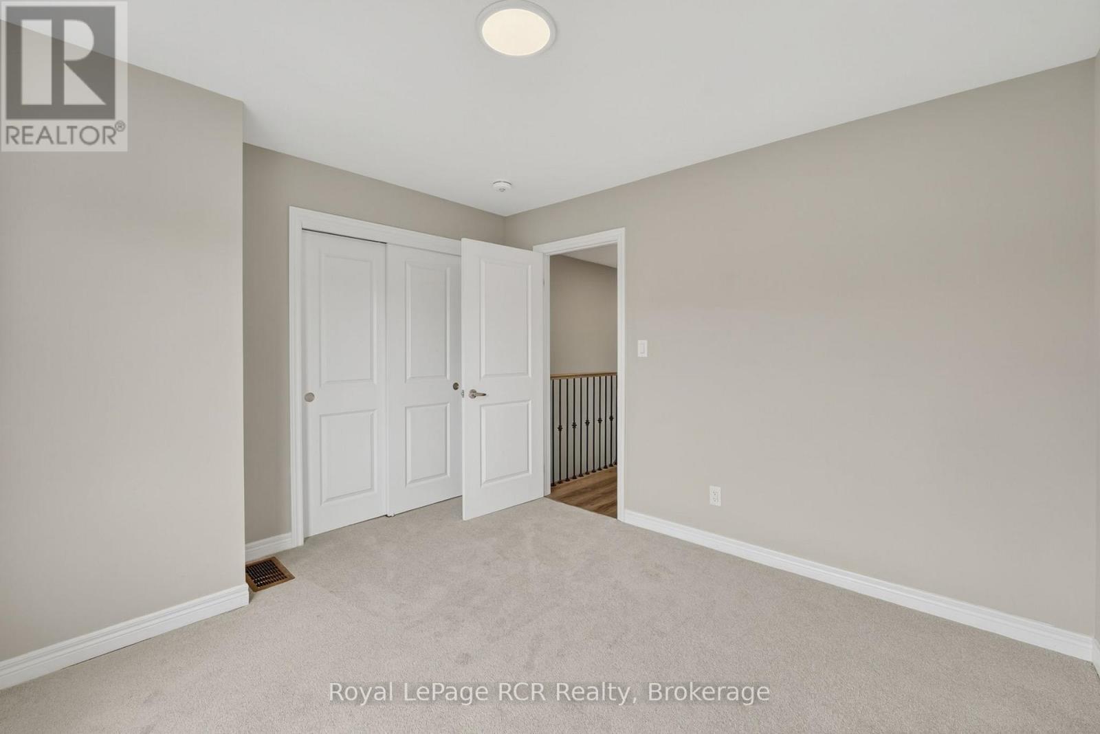 45 WINTERS CRESCENT - 38