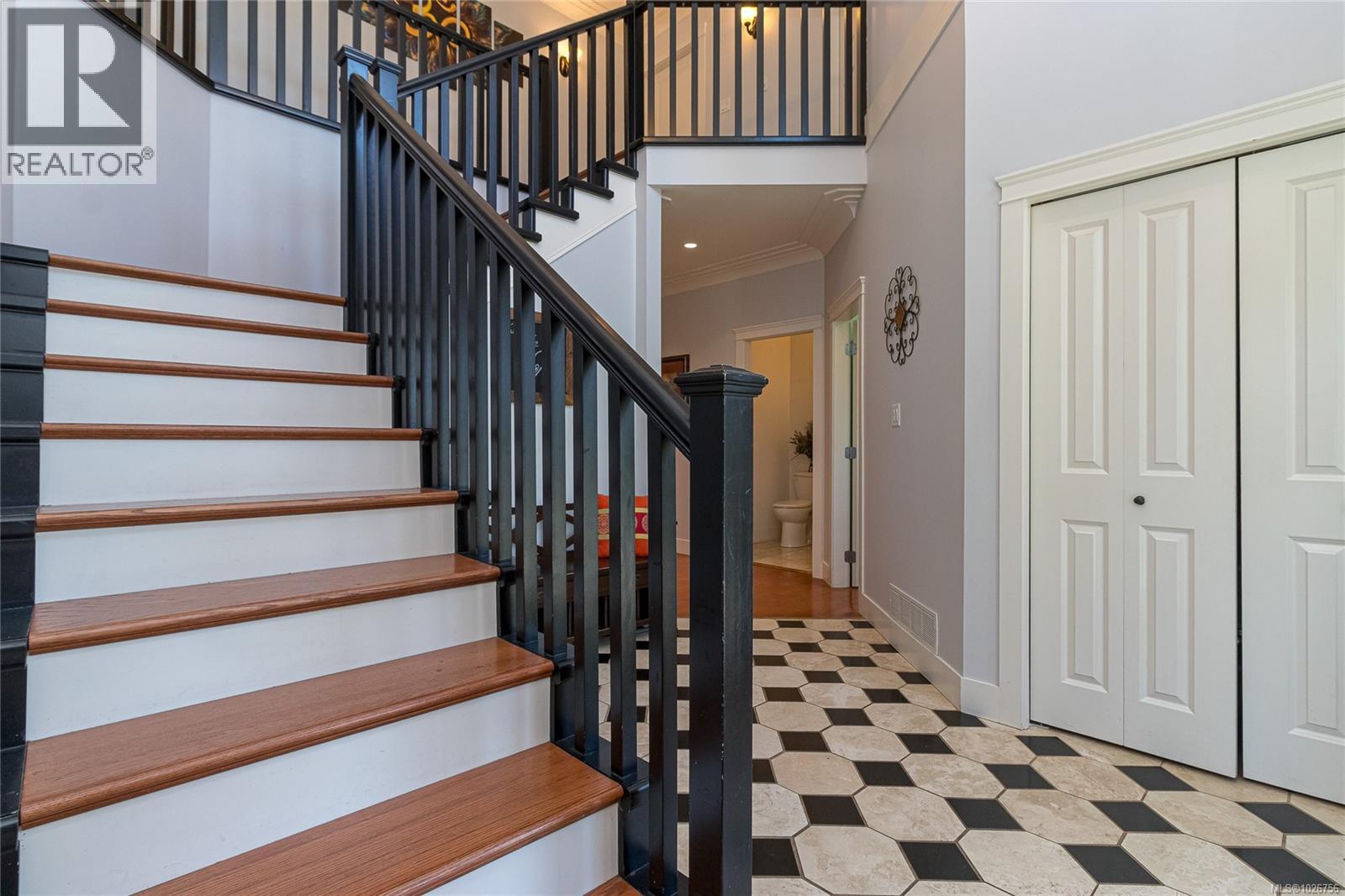 5305 La Bonne Rd - 5