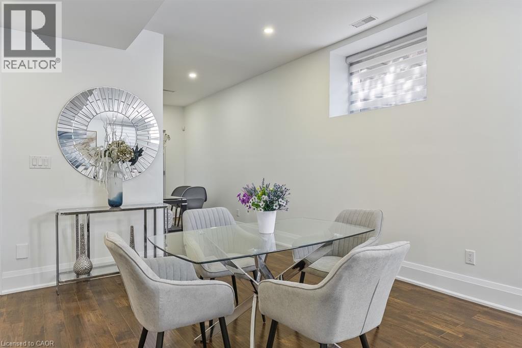 1526 BRIDGE Road, Oakville, Ontario, L6L2E3 — Photo 17