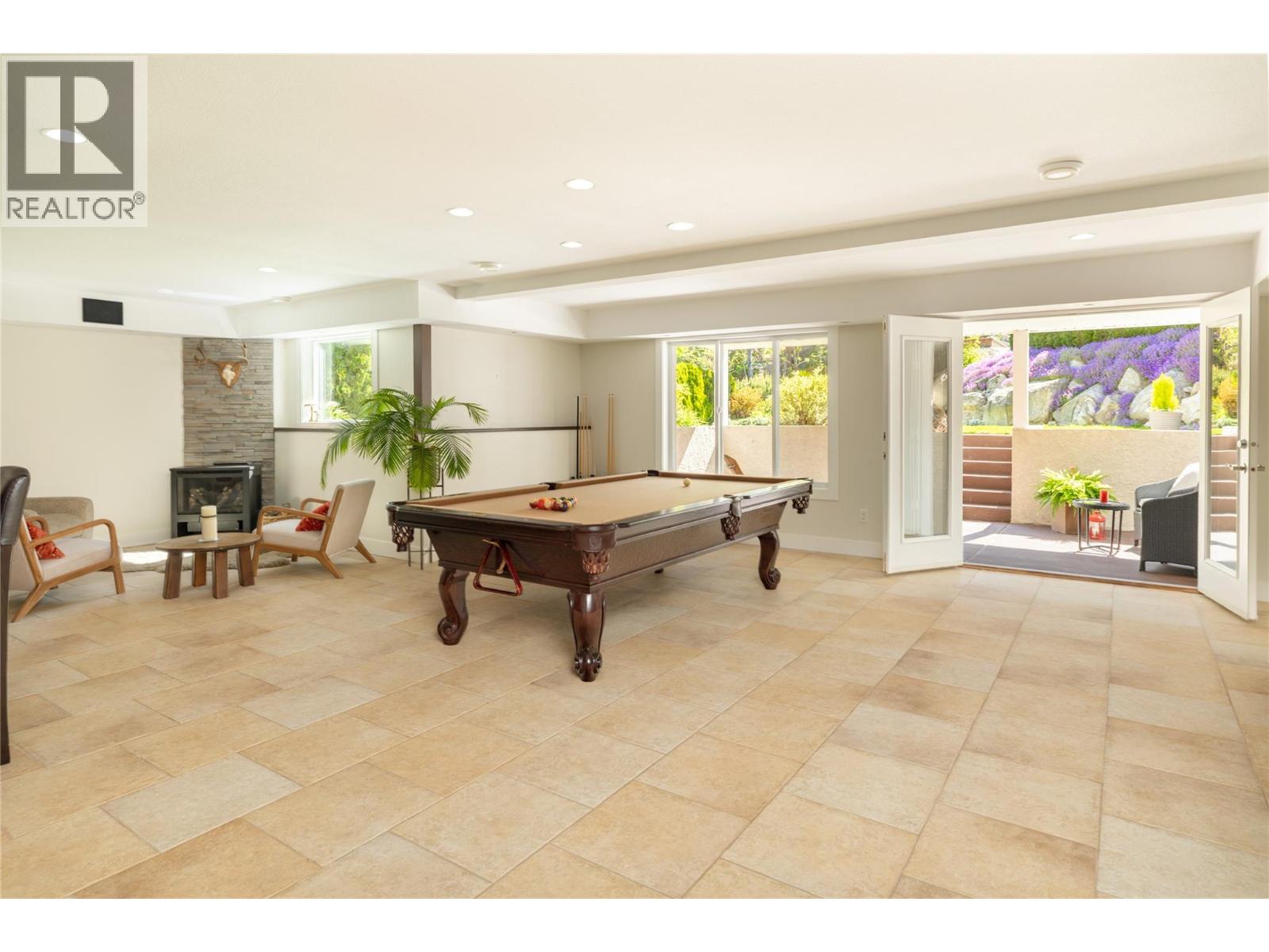 4837 CANYON RIDGE Crescent, Kelowna