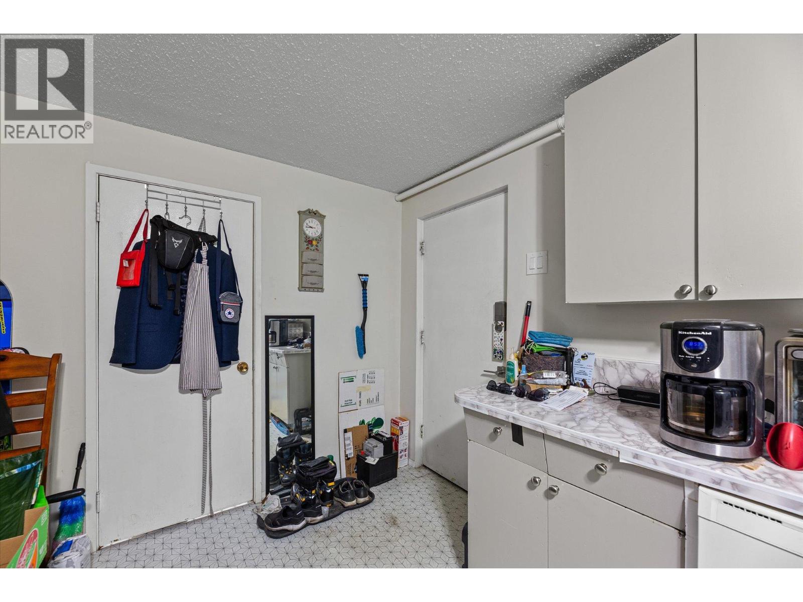 856 Birch Avenue, Kelowna