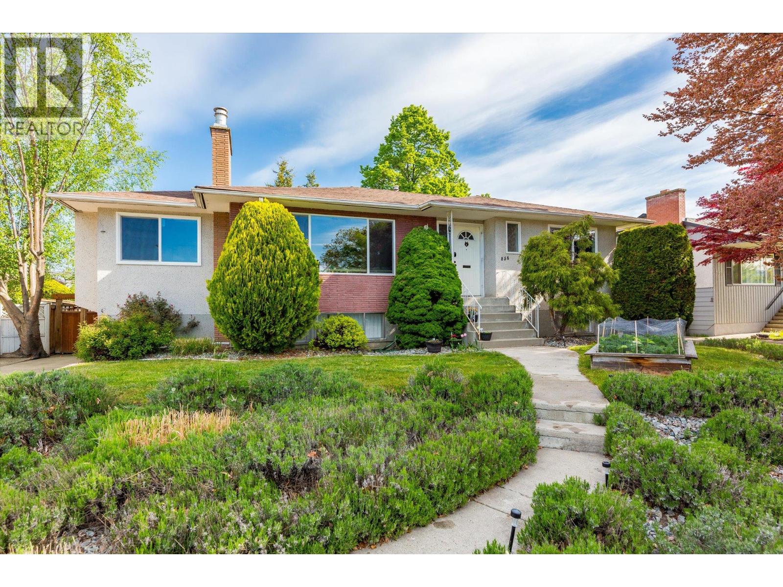 856 Birch Avenue, Kelowna