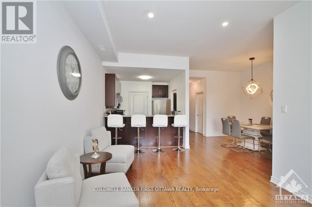 #205 500 CLARIDGE DRIVE - 14