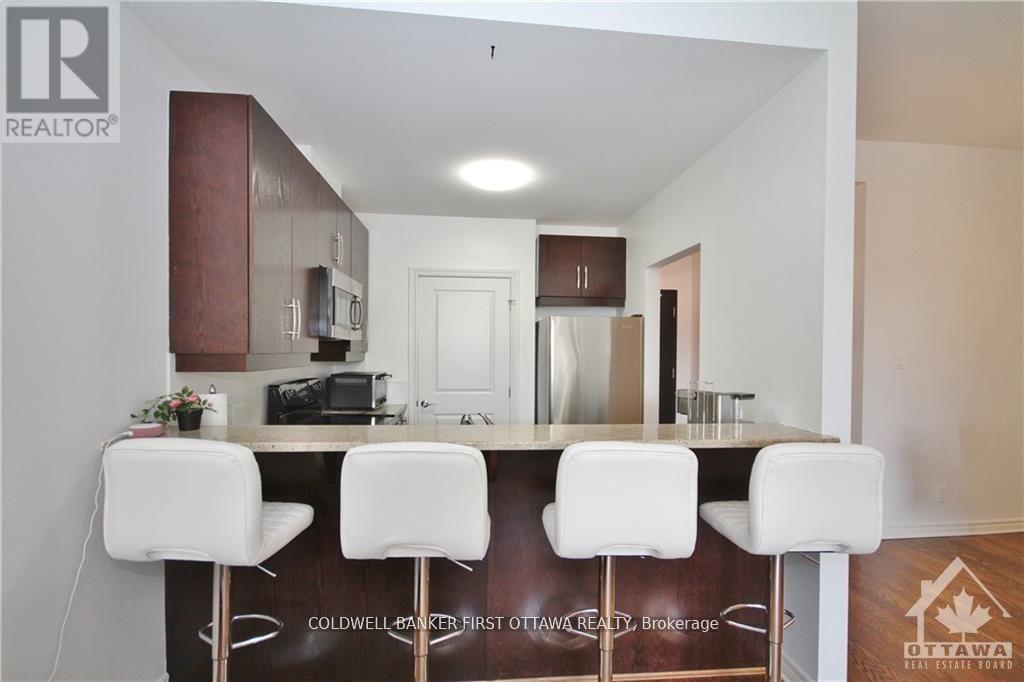 #205 500 CLARIDGE DRIVE - 17