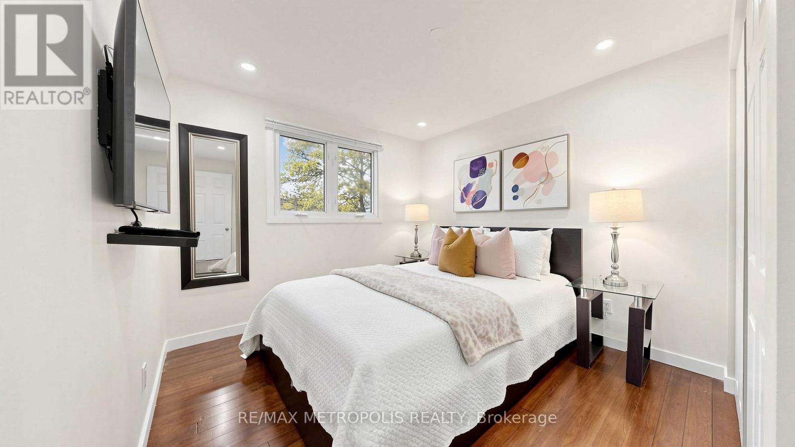 334 KILLARNEY COURT - 19