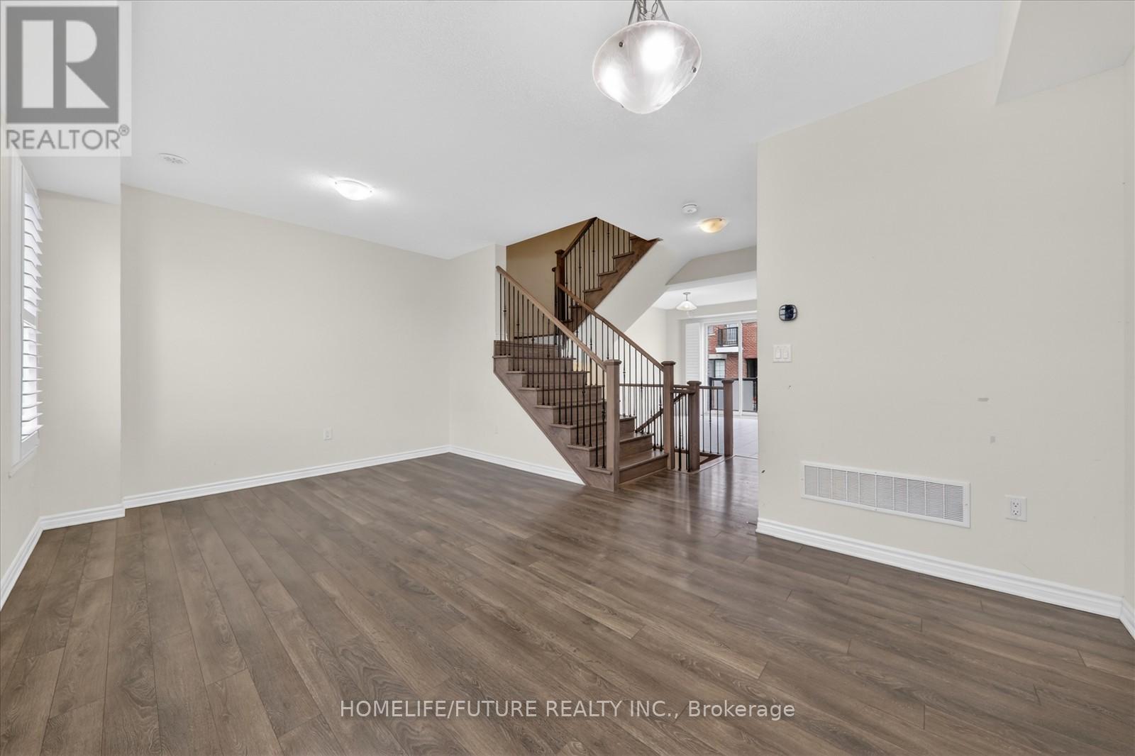 3217 BRIGADIER AVENUE - 10