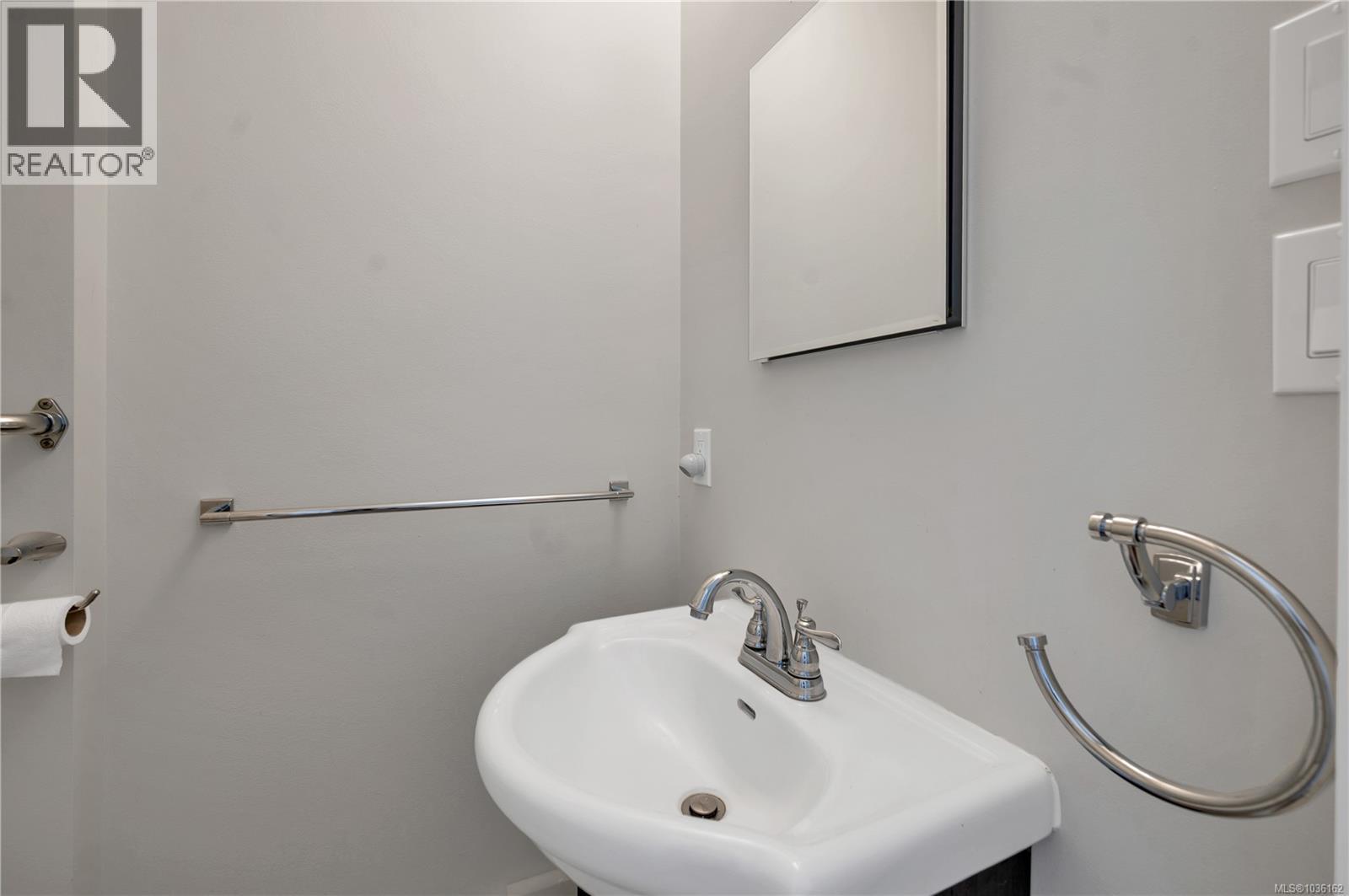 4800 Lewis Rd - 19